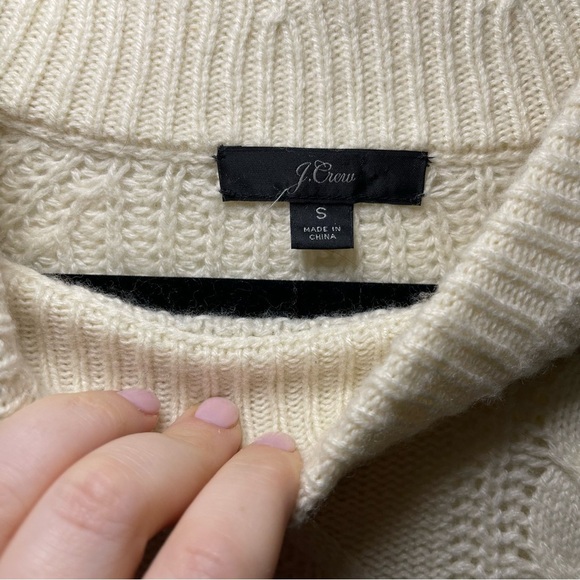 J Crew women's Cream crewneck long sleeve popcorn cable knit academia Sweater S - Picture 4 of 7